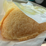 ぼくとメロンとベーカリー - 茶色いメロンパン