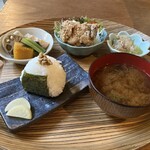 おにぎりとスープ マルイサンカク - 