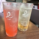 Life's Lounge cafe - ◇ ピンクグレープフルーツソーダ　税込470円　　　　　　　　　　◇ サングリアグリーンアップルソーダ　税込500円