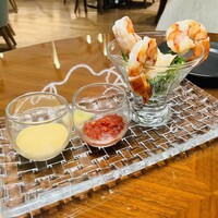 グリロジー バー＆グリル - 