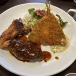 レストラン カマヘイ - ビーフハンバーグ、アジフライ、チキンソテーの３種盛り！