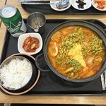 Gimpo Airport Food Court - 