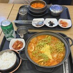 Gimpo Airport Food Court - 