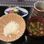 にし屋別荘 - ご飯