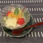 にし屋別荘 - 杏仁彩ゼリー