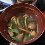 にし屋別荘 - 赤出汁