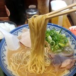 博多とんこつ 天神旗 - 本博多