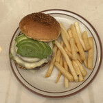 HohokamDINER - アボカドモッツァレラパイナップルみたいなやつ