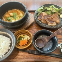 ダイナミックキッチン＆バー 響 風庭 赤坂 - 