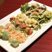 焼肉冷麺 ユッチャン 北新地店 - ユッチャンサラダ