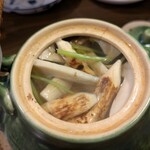 小割烹料理こっぽう - 土瓶蒸し内部