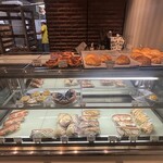 ブランジュリー パリの空の下 - 