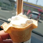 ミニストップ - 料理写真:北海道ミルクソフトをいただきました。20円引きの割引券を使用して270円です。