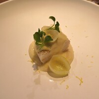 Bistro NOHGA  - スズキの蒸し焼き、フェンネルとレモンの香りで