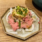 一天張 - 低温調理したネギ塩レバ刺し　です