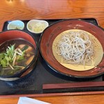 そば処みよし - 地鶏そば（妻注文）。
