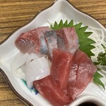 立呑み処 入部酒店 - 造り盛り合せ