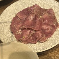炭火焼肉ホルモン うしごろ 中目黒店 - 