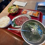 焼肉ホルモンミンちゃん - 