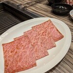 焼肉 ジャンボ 本郷店 - ざぶとん