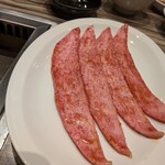 焼肉 ジャンボ - ふかひれ