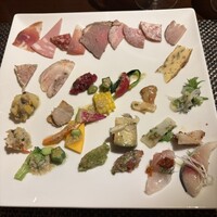 ロッシ - 様々な前菜の盛り合わせ