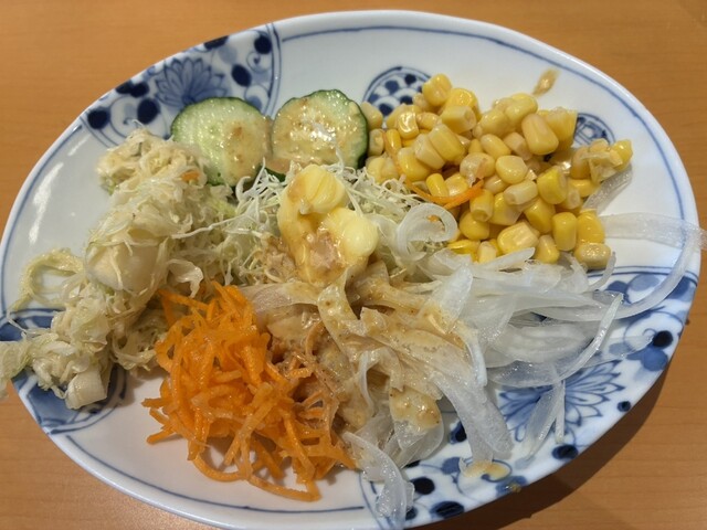 山かつ 空港店 （やまかつ） - 教会前/とんかつ | 食べログ