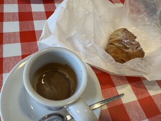 Leonida Napoli - エスプレッソとスフォリアテッレ