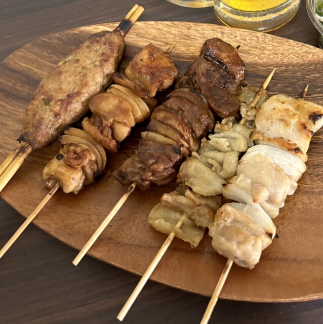 笑みまるたぬき（えみまる） - 糸井（焼き鳥）