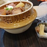 峠の釜めし本舗 おぎのや - 横川駅の刻印