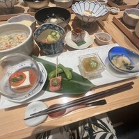 豆富料理と吟醸せいろ蒸し 八かく庵 大阪ステーションシティ店 - 