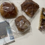 プラス ドゥ パスト - 