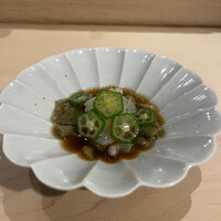 桜坂 渡利 - 烏賊　おくら　ポン酢