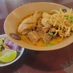 Khao Soi Lamduan Fah Ham - 料理写真: