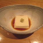 蕎麦 案山子 - 嶺岡豆富（牛乳と本葛で練り上げたもの）