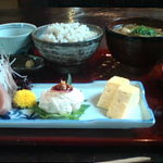 Sobadokoro Sasaya - お昼のおきまり（１５００円）
