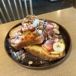 C&C BREAKFAST - フレンチトースト フルーツスペシャル