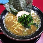 横浜家系ラーメン 下田家 - ラーメン（醤油）