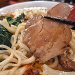ラーメン ヤスオ - チャーシューリフト