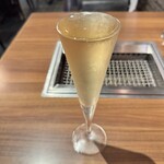 俺の焼肉 銀座9丁目 - 俺のシャンパン