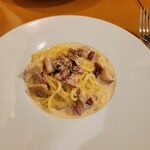 長原バル Co-Lab - ポルチーニ茸のクリームパスタ