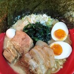 横浜家系ラーメン 赤家 - 