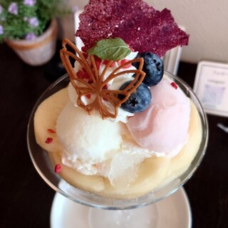 カフェ シュピール_0