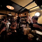 ノー ルーム フォー スクエアーズ - 