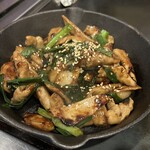 お好み焼き・もんじゃ しあわせや - ホルモン炒め　900円