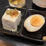 お好み焼き・もんじゃ しあわせや - サービス　お通し