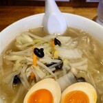 田力 - 料理写真:タンメン880円＋煮玉子（1玉）150円