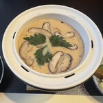 ぬりや - 真夏にいただく出来立てで熱々の茶碗蒸し。