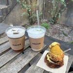 Onion - スウィートパンプキンシュシュ
            柚子ハニーブラックティー
            シグネチャーミルクティー