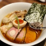 入鹿TOKYO 六本木 - ポルチーニ醤油らぁ麺 アルティメット　¥2200